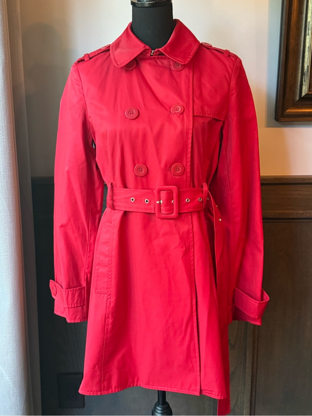 Black rivet  red trench coat with belt medium euc